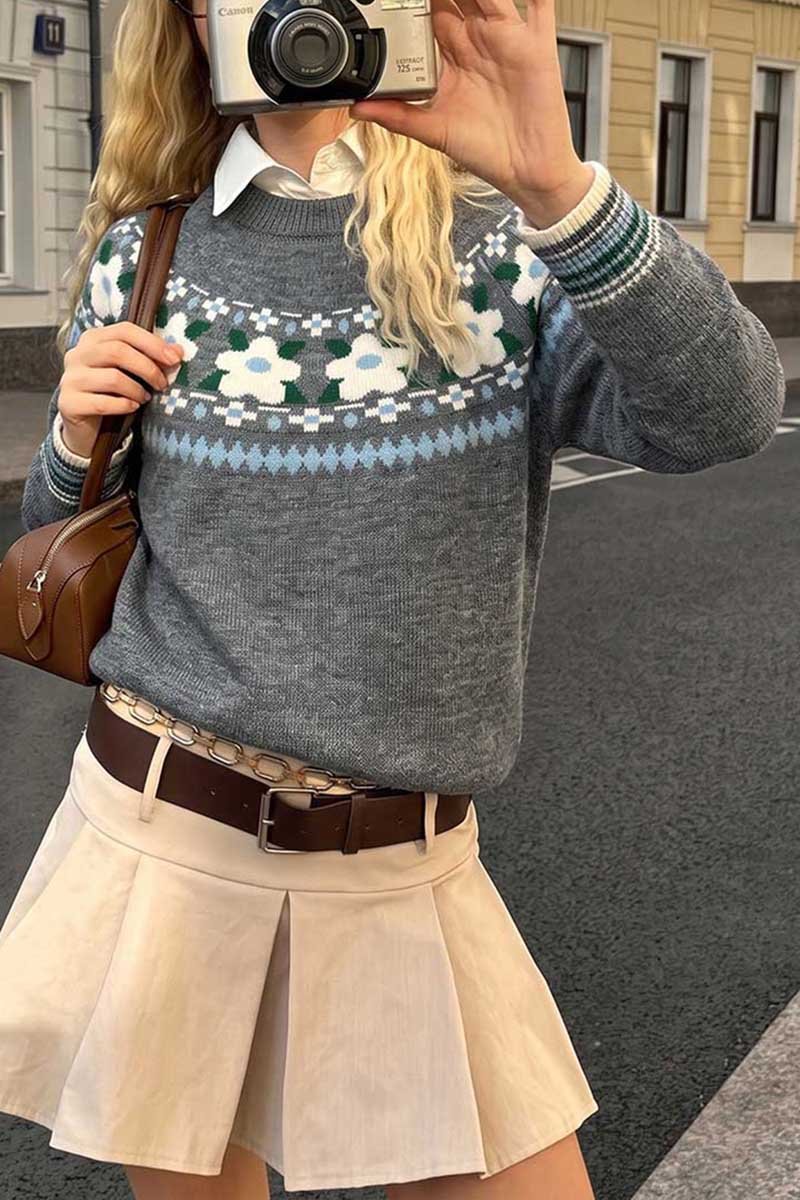 Floral Intarsia Crew Neck Knit Sweater